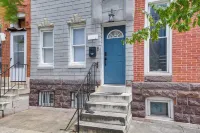 靠近Oriole公園的巴爾的摩聯排別墅帶有空調！