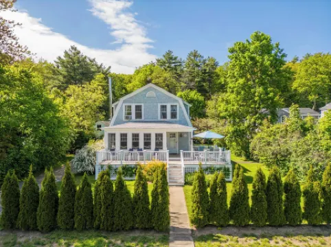 Ogunquit Village 4BR Walk to Beach, Dining & Town Center