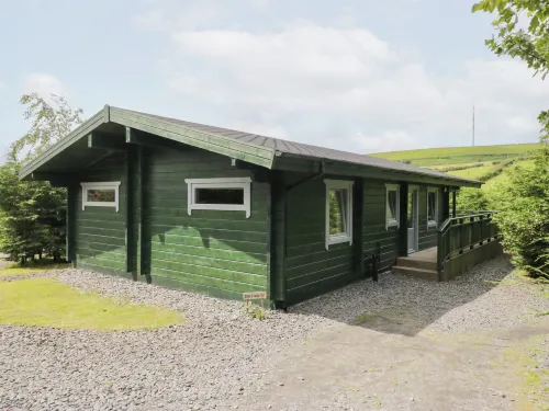 Elm Lodge Hotels in Pennington