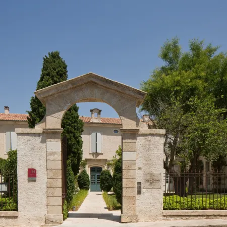 College des Doctrinaires Hotels in Département Gers