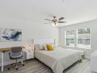 New Home near UWF & PNS Beach! Hotels in Ensley