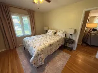 Mid-Century Modern on University Ave – Take a walk to OSU!!! - 4-Star