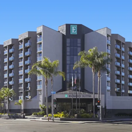 Embassy Suites by Hilton Los Angeles International Airport North Отели рядом с достопримечательностью «Район аэропорта Лос-Анджелеса»