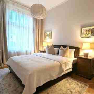 Elegant Apartment in the Historic Center, AC, wifi, Netflix, Quiet area Rooms