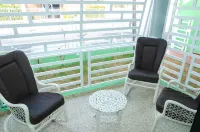 Cozy 2-bedroom chalet in delightful Baní with WiFi, AC Hotels in Bani