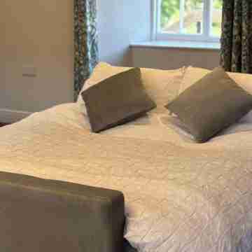 Cosy, comfy & tranquil farm cottage with log fire & country walks from the door Rooms