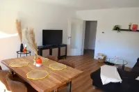 Bright 3 room apartment - central in Aurich (city center & close to the harbour)