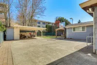 Renton Home Gazebo with TV and BBQ, 15 Mi to Seattle