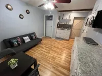 Beautiful 2 room guest ste in upscale Willow Creek
