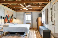 6 Mi to Dtwn! Couples Retreat in Rutherfordton - Haustierfreundliche