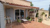 Provencal villa for 10 people with swimming pool and garden in Grasse