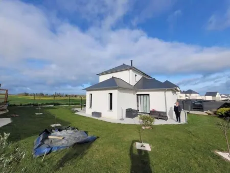 Charming house 10 minutes from the beach Отели в г. Yonne