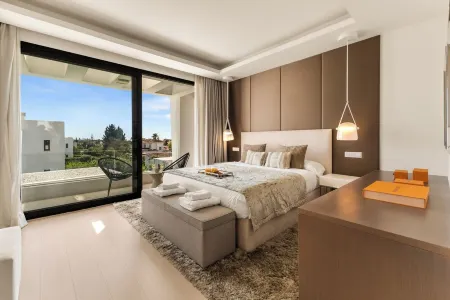 Villa in New Golden Mile | Gym | Heated Pool | Cinema