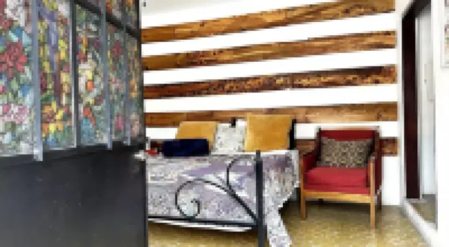 7 Bedrooms•9 Beds• 3 Kitchens•Rooftop Lounge