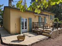 Charming modernised house with swimmingpool and view