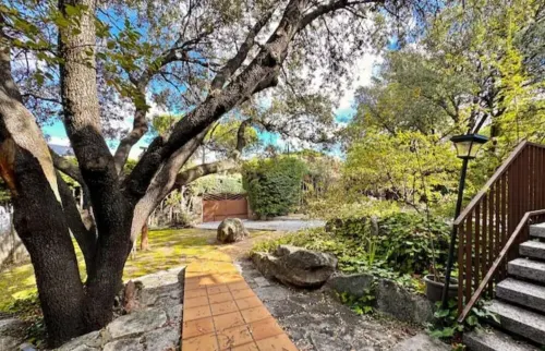 7picos-the house in Galapagar. Villa with swimming pool, ideal for family vacations. Các khách sạn ở Galapagar