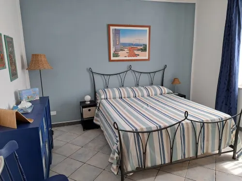 Miss Virginia's Blue Cottage&Garden, parking space, sea within walking distance