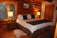 Barbara's Cabin. A luxury log home in the heart of Washington wine country.