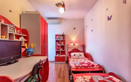 Luxury Apartment Black & White