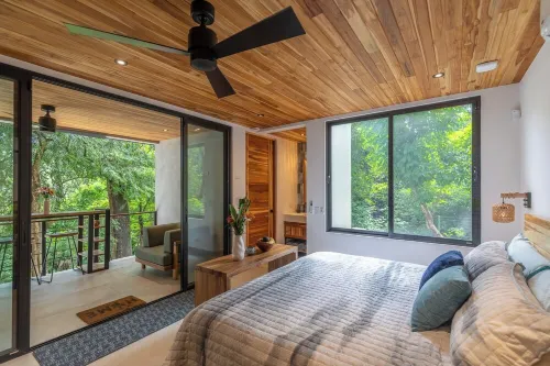 Neptune's Treehouse Studio Vacation Rental