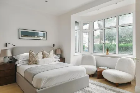 Cosy peaceful 2 bed by Wembley stadium Отели рядом с достопримечательностью «St Michael the Archangel»