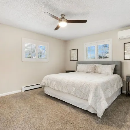 West Greeley 5 bed/4 bath tastefully furnished and recently updated. Hotels in Greeley