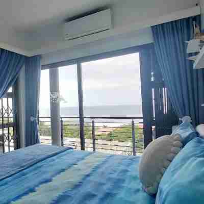 Cozy 2-bedroom apartment in welcoming Kingsburgh with AC, WiFi Rooms