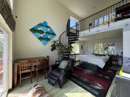 Beautiful Ocean View Apartment by Moonstone Beach