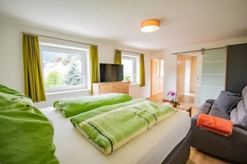 Apartment Cafe Max 2 with balcony 55 m2 Hotels in Gemeinde Trins