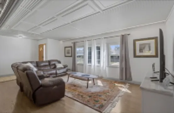 Charming 3-bedroom villa with Wi-Fi, AC in fantastic Location