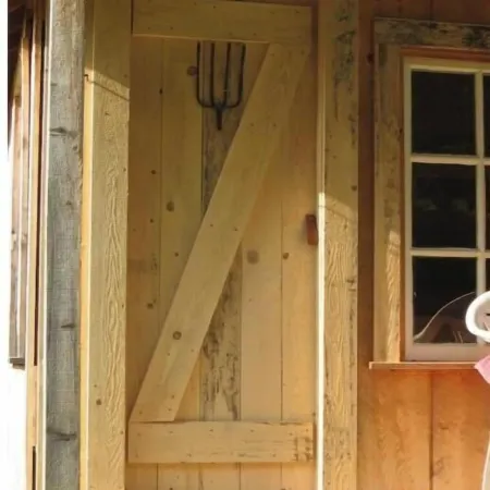 Farm Stay in Catskills FarmHand Cabin