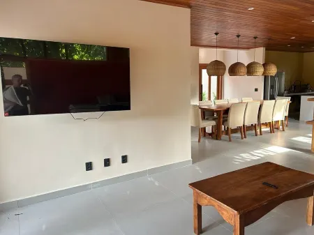 New house, 10 mins walk to Beach & Quadrado