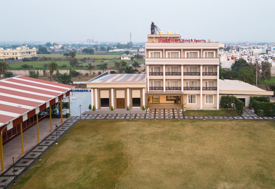 hotel overview picture
