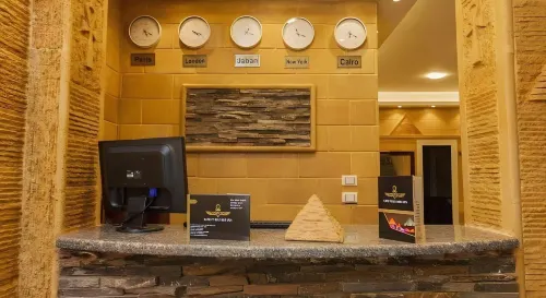 Life Pyramids Inn Featured Photos