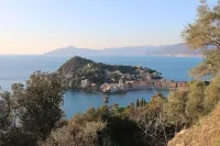 Seafront Apartment in Sestri Levante - Sailorsistershouse