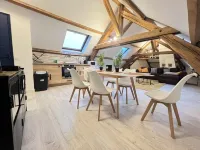 The armory Hotels in Sens