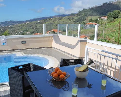 Tranquil Villa with Pool in Calheta ArcoView Hotels in Ponta do Sol