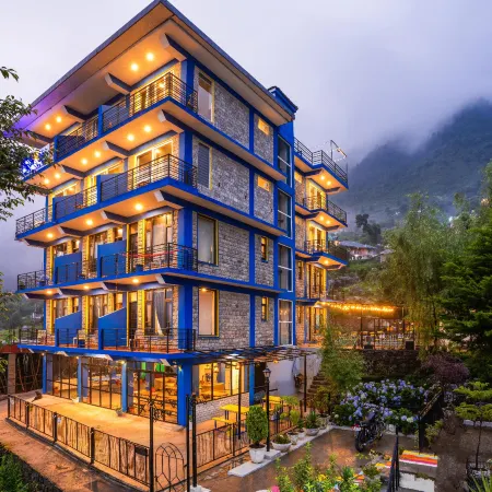 Shalom Backpackers Dharamkot McLeodganj