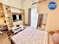 Elegant Studio in Saint Honore