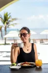 海灘上的香蕉 - 早餐