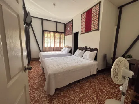 Hotel Casa Semuc Отели в г. 