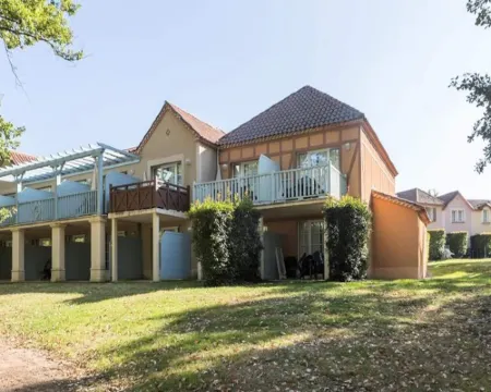 Apartment in Lougratte near Scenic Lake Hotels in Monflanquin