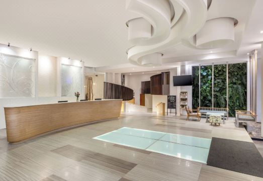 HARRIS SUNSET ROAD BALI Over view