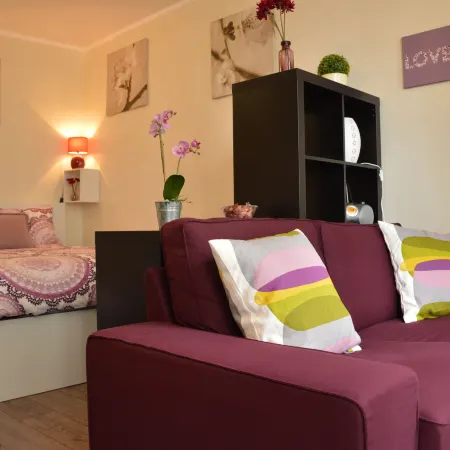 Modern Bayeux Hideaway