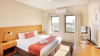 Gladstone Downtown Central Apartment Hotel Official - 4-Star
