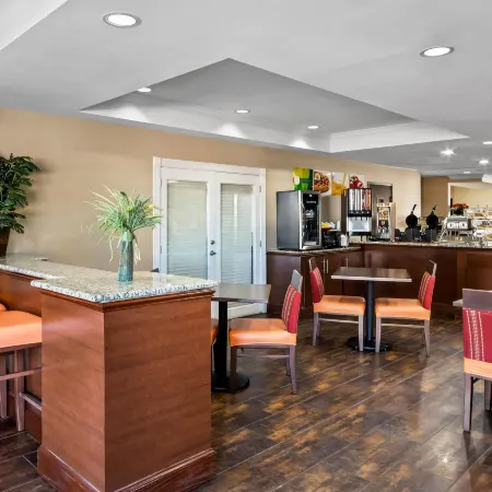 Quality Suites Irving-Las Colinas