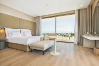 Castelo Suites Hotel