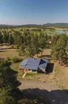 BEAUTIFUL Rustic/Modern Remodel - IDEAL Location!!