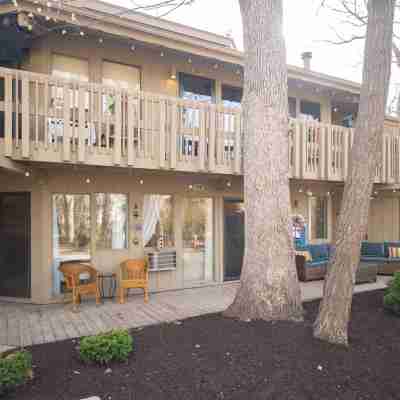 Windmill Cottage at Abbey Springs Near Lake & Shops! Hotel Exterior