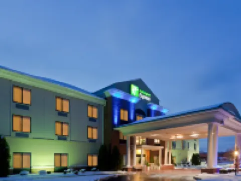 Holiday Inn Express LORDSTOWN-NEWTON FALLS/WARREN by IHG Hotels in Trumbull County